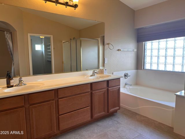 16116 W MAGNOLIA Street, Goodyear, AZ 85338