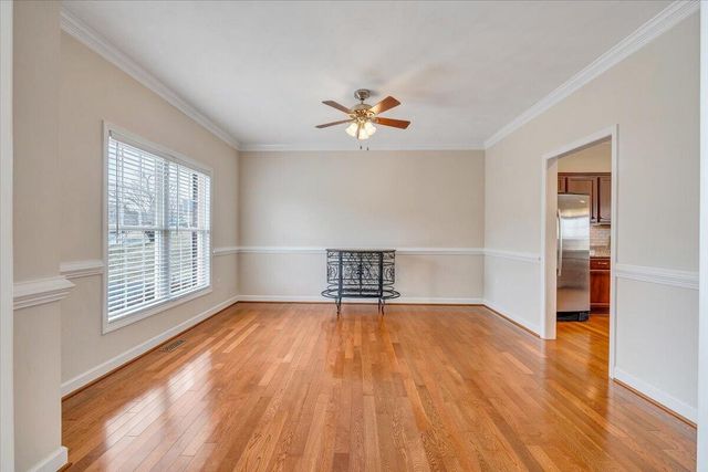 2324 Foxfield LN, Salem, VA 24153