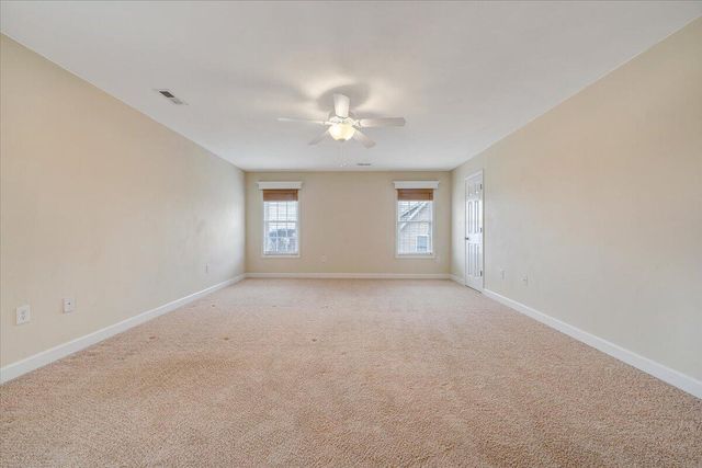 2324 Foxfield LN, Salem, VA 24153
