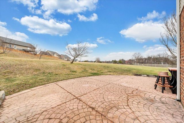 2324 Foxfield LN, Salem, VA 24153