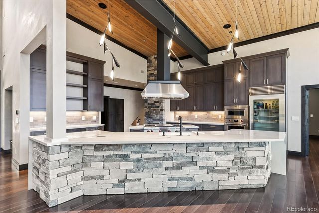 21261 Broadview Road, Nathrop, CO 81236