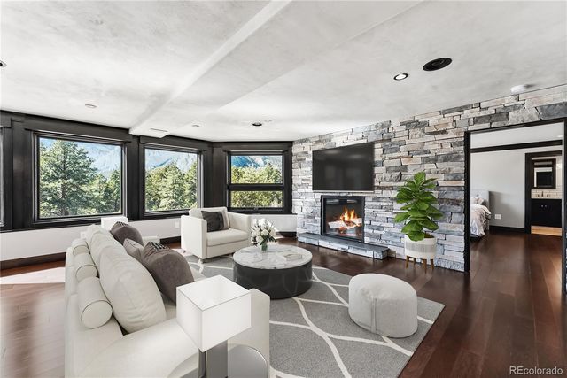 21261 Broadview Road, Nathrop, CO 81236