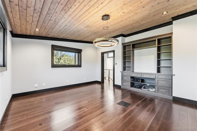 21261 Broadview Road, Nathrop, CO 81236