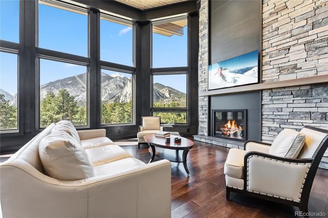 21261 Broadview Road, Nathrop, CO 81236