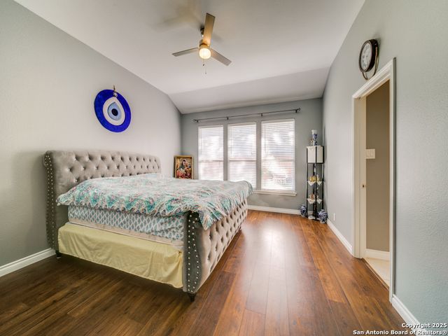 5918 Hart Field, San Antonio, TX 78249