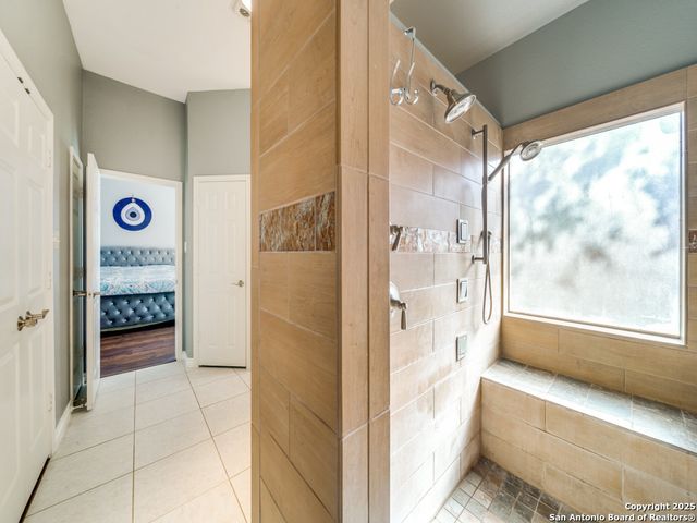 5918 Hart Field, San Antonio, TX 78249