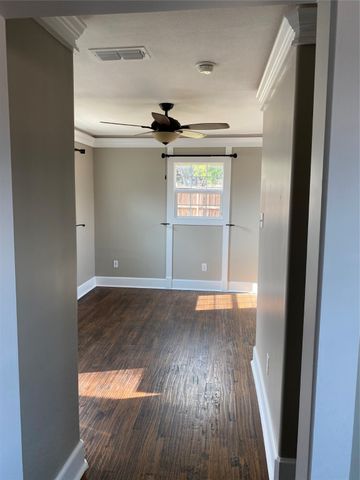 2001 17th Street, Garland, TX 75041