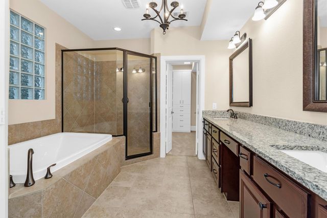 6 Rafters Row, The Woodlands, TX 77380