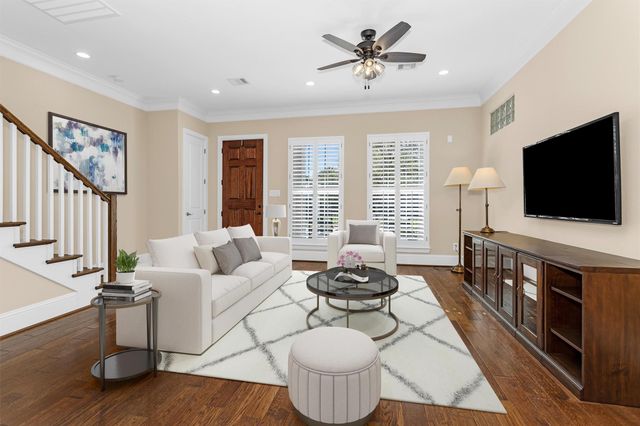 6 Rafters Row, The Woodlands, TX 77380