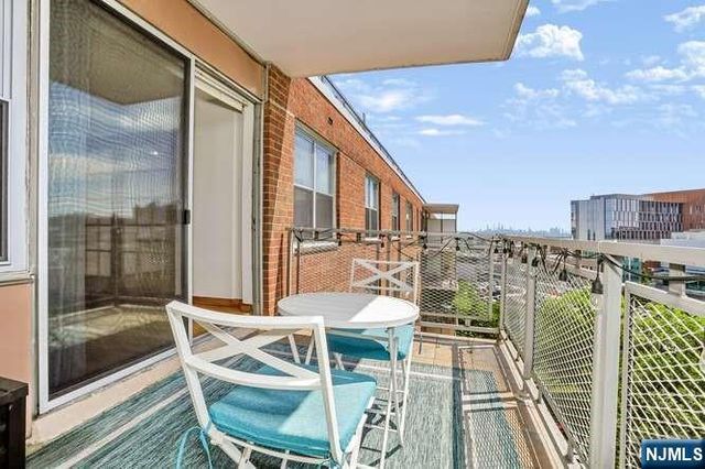 301 Beech Street 12A, Hackensack, NJ 07601