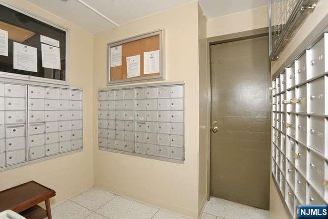 301 Beech Street 12A, Hackensack, NJ 07601