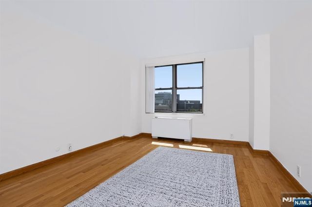 301 Beech Street 12A, Hackensack, NJ 07601