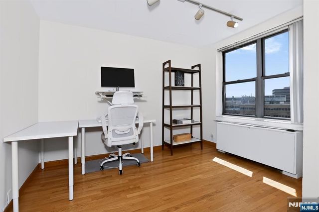 301 Beech Street 12A, Hackensack, NJ 07601