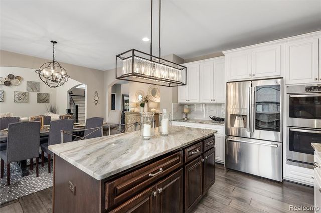 21924 E Majestic Drive, Macomb, MI 48044