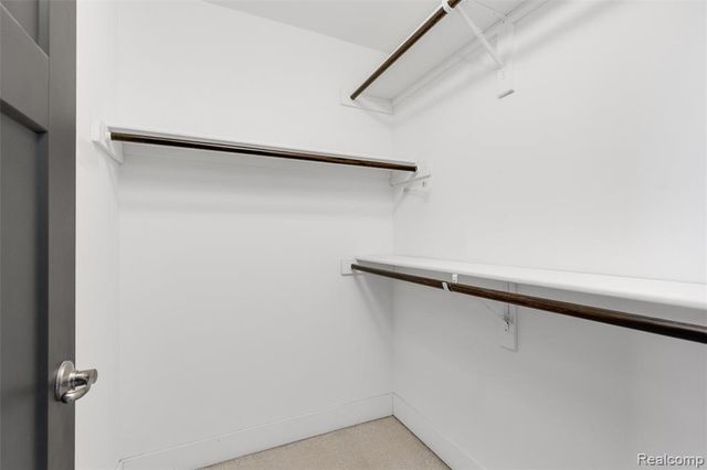 21924 E Majestic Drive, Macomb, MI 48044