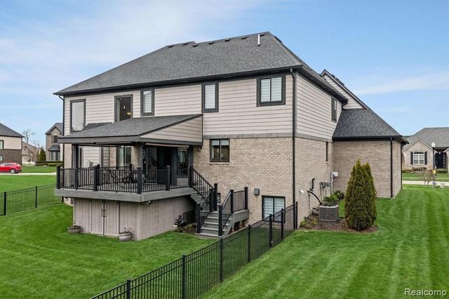 21924 E Majestic Drive, Macomb, MI 48044