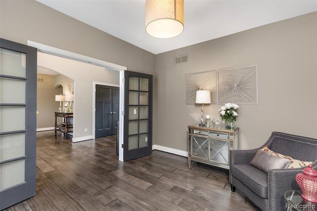 21924 E Majestic Drive, Macomb, MI 48044