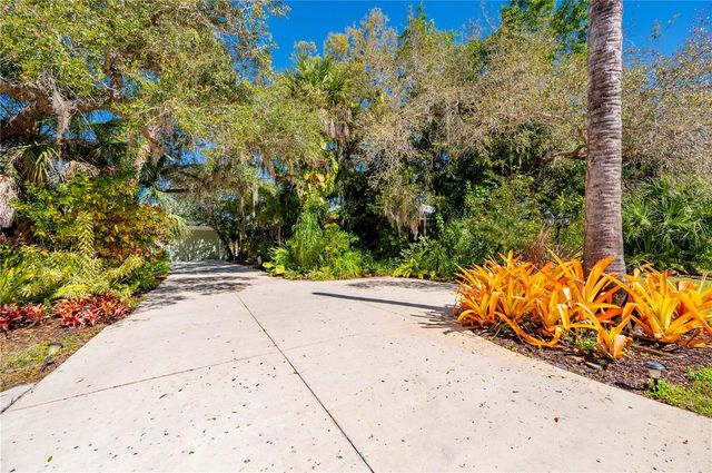 29505 JONES LOOP ROAD, Punta Gorda, FL 33950