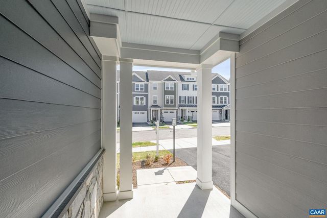 204 MARCELLA ST, Charlottesville, VA 22911