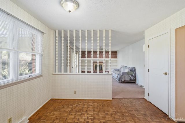 22 Holmes Court, Hamilton, OH 45013