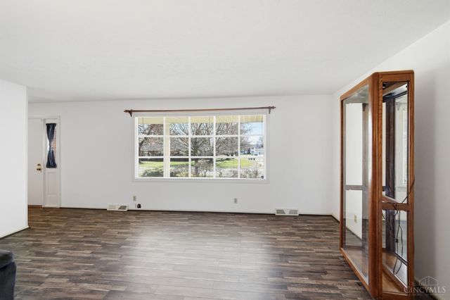 22 Holmes Court, Hamilton, OH 45013