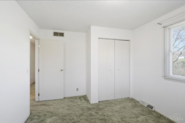 22 Holmes Court, Hamilton, OH 45013