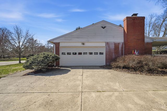 22 Holmes Court, Hamilton, OH 45013