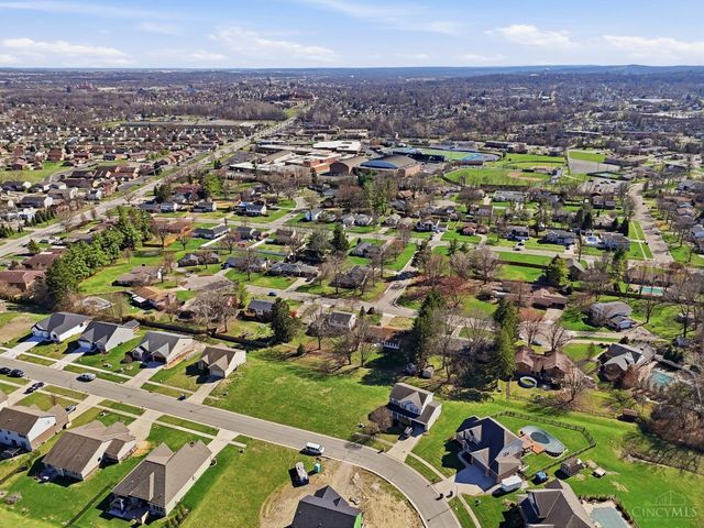 22 Holmes Court, Hamilton, OH 45013