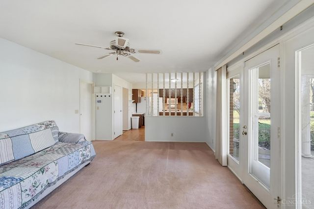 22 Holmes Court, Hamilton, OH 45013