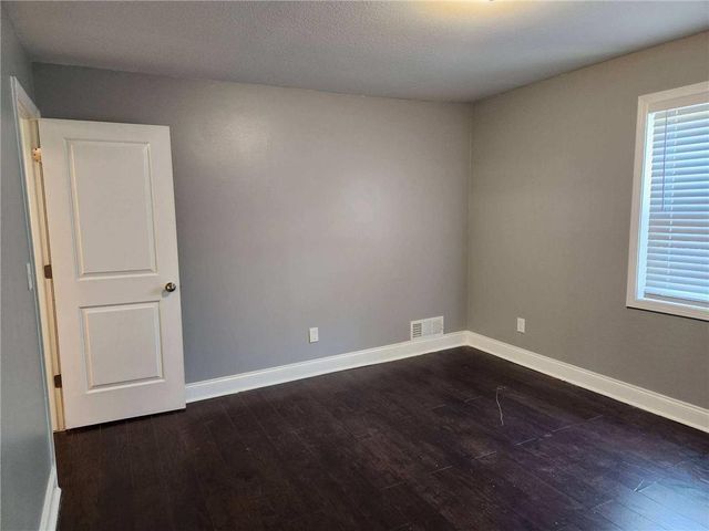 750 Dalrymple Road 2B, Atlanta, GA 30328