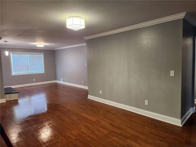 750 Dalrymple Road 2B, Atlanta, GA 30328