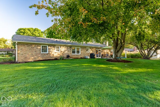 5913 Susan Drive E, Indianapolis, IN 46250