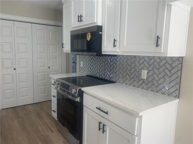 3103 NE 12th Street, Bentonville, AR 72712