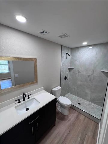3103 NE 12th Street, Bentonville, AR 72712