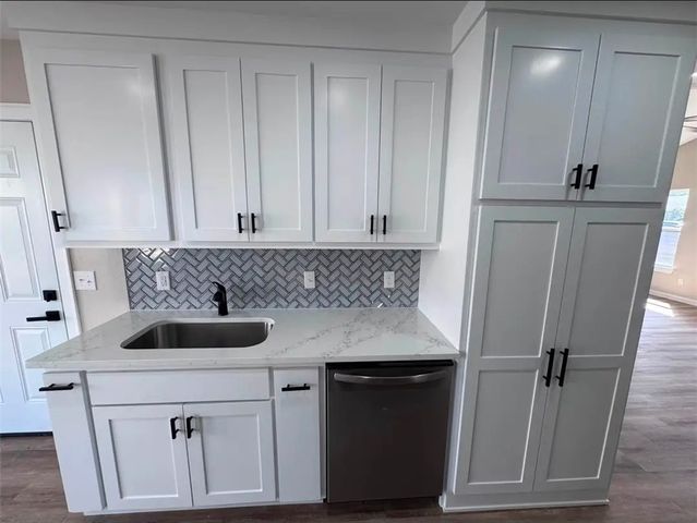 3103 NE 12th Street, Bentonville, AR 72712