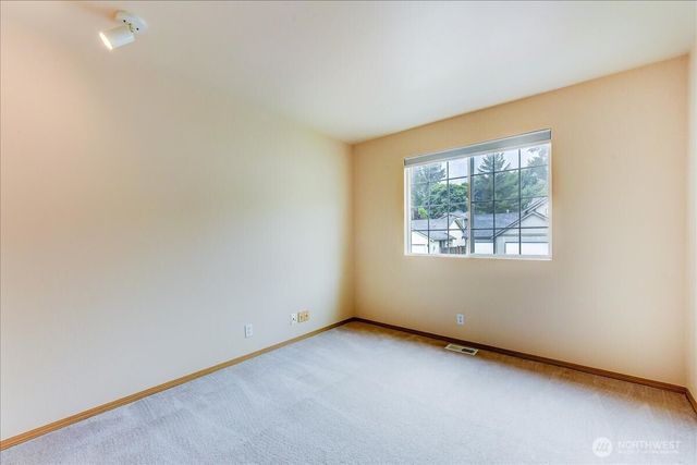 7001 60th Place NE, Marysville, WA 98270