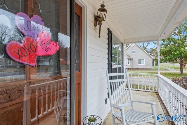 1258 Wanda Drive NW, Arab, AL 35016