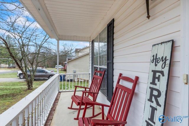 1258 Wanda Drive NW, Arab, AL 35016