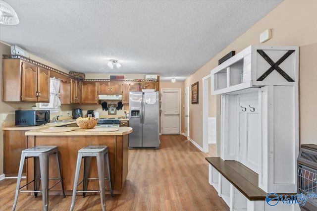 1258 Wanda Drive NW, Arab, AL 35016