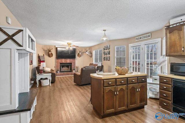 1258 Wanda Drive NW, Arab, AL 35016