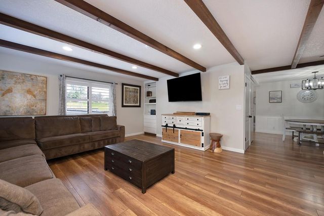 22901 Sunset Ridge Dr, Auburn, CA 95602