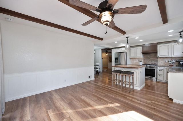 22901 Sunset Ridge Dr, Auburn, CA 95602