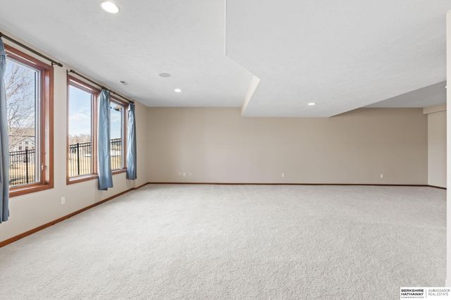 2508 N 169th Street, Omaha, NE 68116