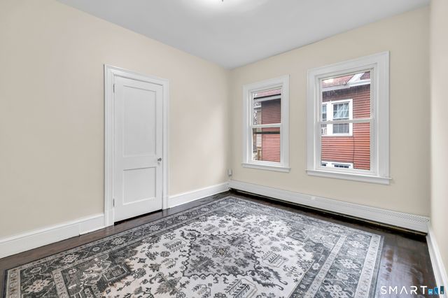 72 Sterling Street, Hartford, CT 06112