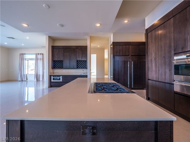 7426 Yonie Court, Las Vegas, NV 89117