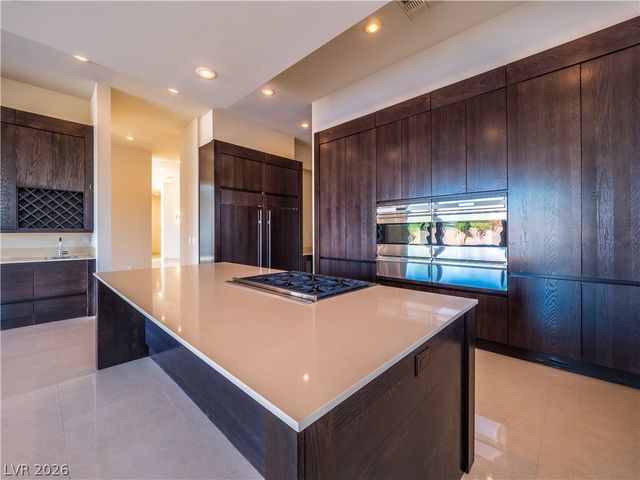 7426 Yonie Court, Las Vegas, NV 89117