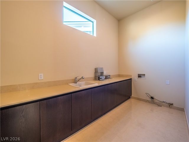 7426 Yonie Court, Las Vegas, NV 89117