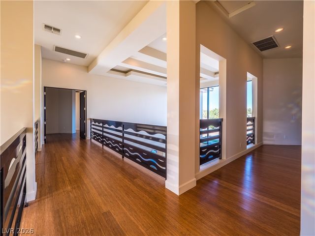 7426 Yonie Court, Las Vegas, NV 89117