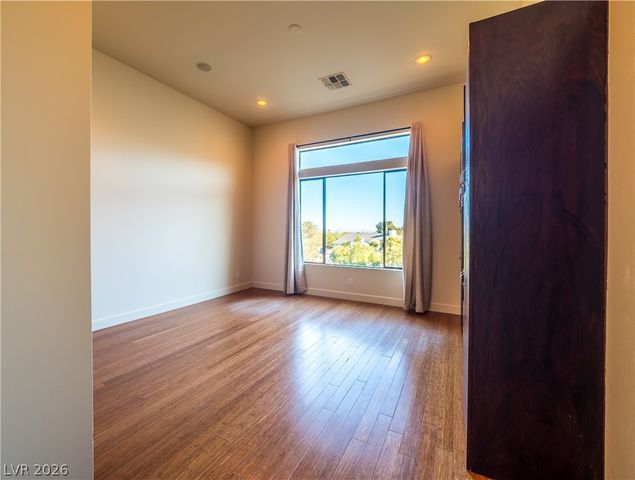 7426 Yonie Court, Las Vegas, NV 89117