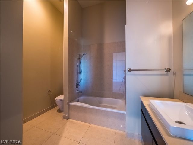7426 Yonie Court, Las Vegas, NV 89117